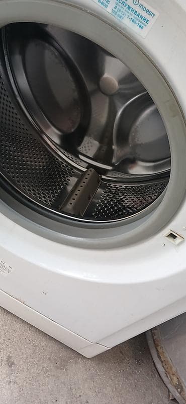 Indesit IWSB 50851 UA paltaryuyan maşın - Ön yükləməli, 5 kq yuma at lalafo.az Indesit IWSB 50851 UA paltaryuyan maşın - Ön yükləməli, 5 kq yuma