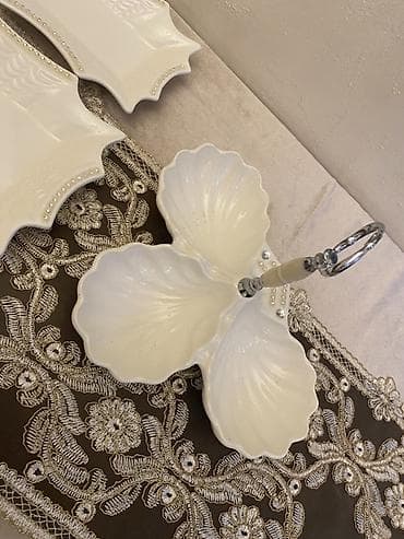 ps servis: İki mərtəbəli servis qablari dəsti 8 dəstdir. Hər qabdan 2 ədəddir — 5