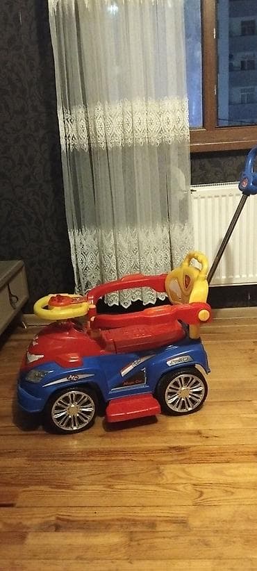 uşaq oyuncaqları robocar: Uşaq üçün minik maşını – itələmə saplı, təhlükəsizlik kəmərli və — 1