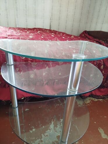 suse masa: Jurnal masası, Açılmayan, Şüşə, Oval masa — 1