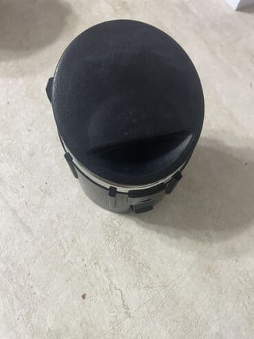 Aksesuarlar və tüninq: Avtomobil üçün külqabı - Qapaqlı, dairəvi dizayn: qapaq külün — 2