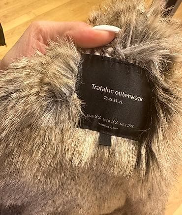 Куртки: Zara XS ölçü kurtka Kiçik defektləri olduğu üçün ucuz satılır. Lakin — 3