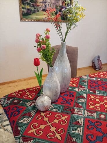 lale gülü: Bir vaza — 7