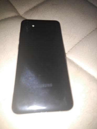 telfon samsuq: Samsung Galaxy A04e, 32 GB, rəng - Qara, Sensor — 2