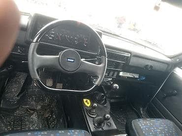 ikinci el radiatorlar: LADA Niva (3 qapılı) ağ rəngli off-road SUV - Kuzov: 3 qapı, qısa — 10