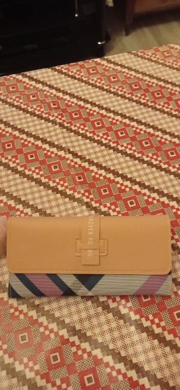 rus papağı: Pulqabı, Yeni — 1