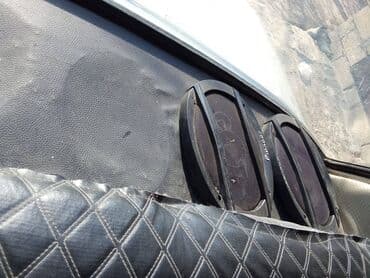 niva oturacaqlar satilir: VAZ (LADA) 2106: 1.4 l | 1987 il 450000 km Sedan — 4