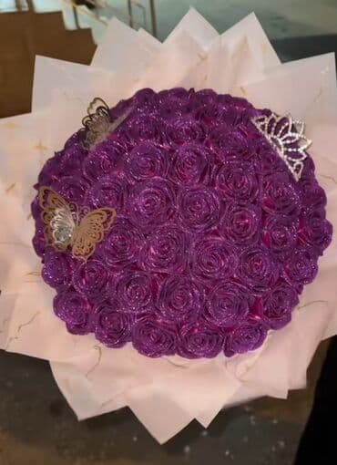 süni gul: Sifarisle hazirlanir — 12