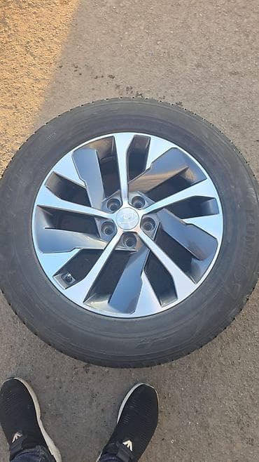 Avtomobil satışı: Disk təkər Hyundai 245 / 50 / R 20, 5 Boltlu — 2