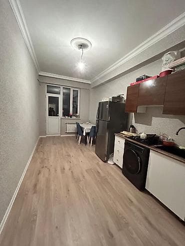 2el dolablar: Mətbəx mebeli və texnika dəsti - Düz xətli, müasir dizaynlı mətbəx — 2