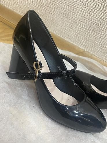 Размер: 38, цвет - Черный, Б/у — 2