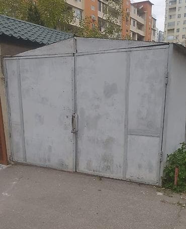 Demir qaraj icareye verilir. Gence prospekti Xezer dairesi yaxinliğı