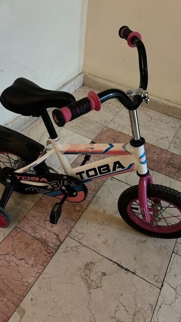 velosiped ucun isiqlar: İşlənmiş Dörd təkərli Uşaq velosipedi Toba, 12", sürətlərin sayı: 1, Ünvandan götürmə — 1