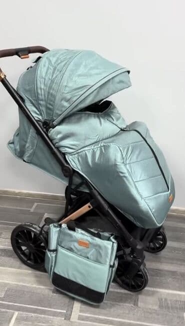 Klassik gəzinti arabası