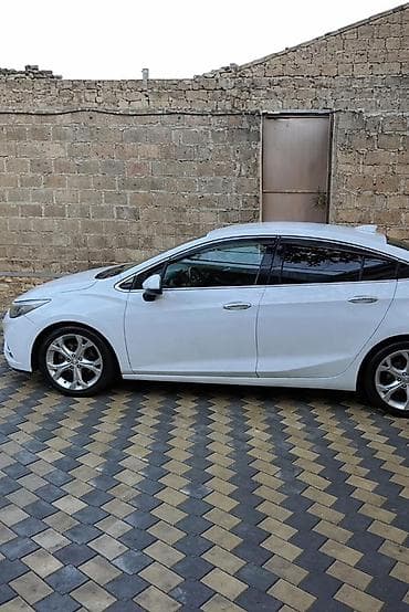teker satşı: Chevrolet Cruze: 1.4 l | 2017 il 187000 km Sedan — 3