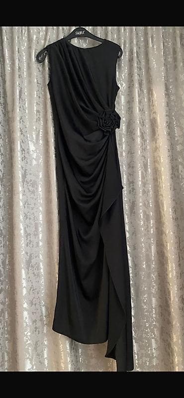 nikah donlari: Qara axşam geyimi – asimmetrik drapeli model - Rəng: klassik qara - — 1