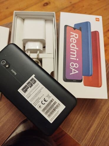 Xiaomi Redmi 8A – qutu və aksesuarları ilə demek olar tezedi cox az