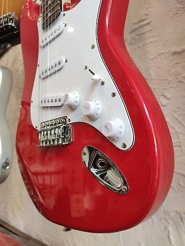 Elektro gitara Smiger L-G1-ST-RD Üst: Cökə ağacı Qol: Gül ağacı lalafo.az -da Elektro gitara Smiger L-G1-ST-RD Üst: Cökə ağacı Qol: Gül ağacı