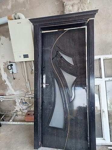 Qapı dəsti – dekorativ şüşəli, qara rəngli 2 eded otağ qapısı 1 de — 1