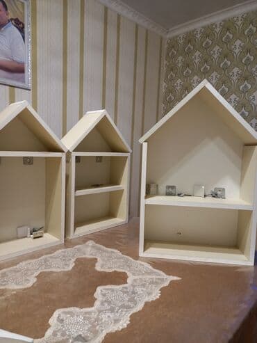 künc rəf: İşlənmiş, Dekorativ rəf — 2