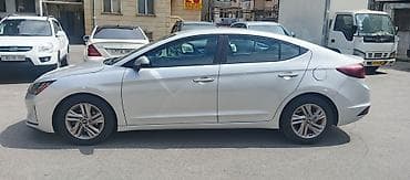 hyundai elantra 2012: Hyundai Elantra: 2 l | 2019 il Sedan — 5