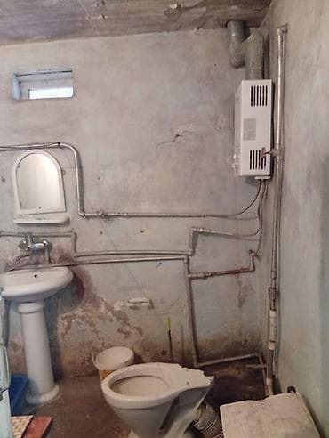 Kirayə mənzillər: Bakı, 3-cü mikrorayon, 2 otaqlı, Köhnə tikili, m. 8 Noyabr, 50 kv. m — 9