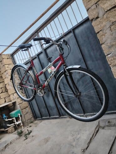 CD, DVD диски и кассеты: Б/у Городской велосипед Stels, 28", скоростей: 7, Самовывоз — 8