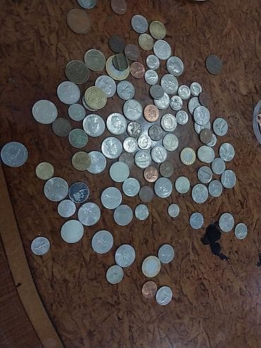 Kolleksiya üçün müxtəlif ölkələrə aid köhnə xırda pul sikkələri dəsti — 4