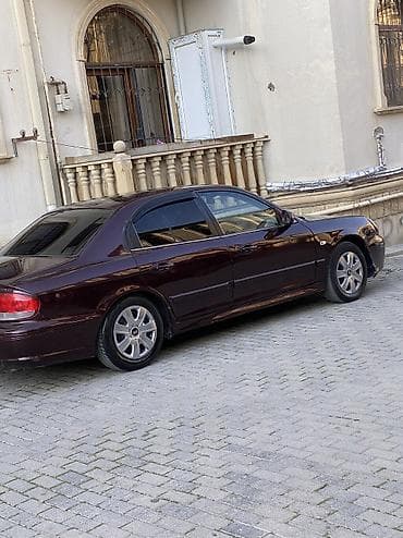 opel vectra c: Hyundai Sonata: 2.4 l | 2003 il Sedan — 6