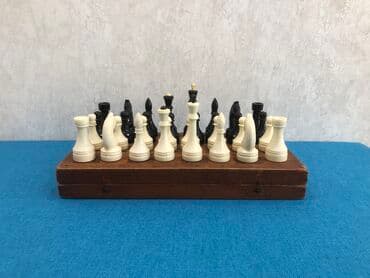 nerd taxta satisi: Antik Sahmat sovet dovrune aid 1970 ci il ela vezyyetde 45*45 — 4