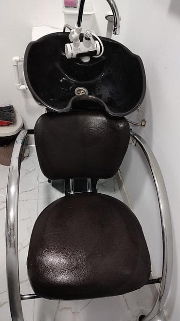 berber moyka: Salon üçün saç yuma stansiyası - Quraşdırılmış yuma qabı: qara — 2