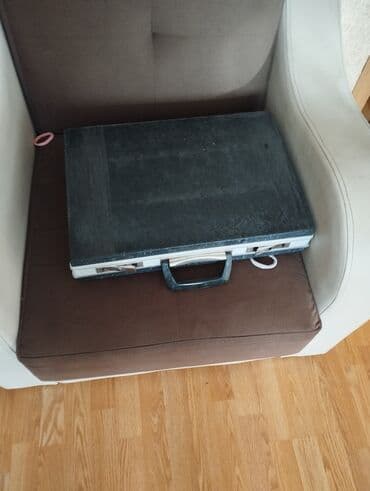 kişi üçün pul qabı: İşlənmiş — 2