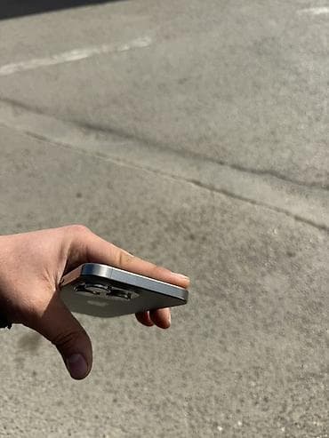 apple 5 s: IPhone 15 Pro Max, 256 GB, Gümüşü, Face ID — 4