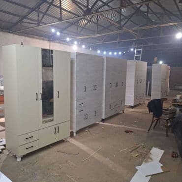 ayı dərisi: Yeni, Açılan, 4 qapılı Düz dolab, Şifonyer, Azərbaycan — 9