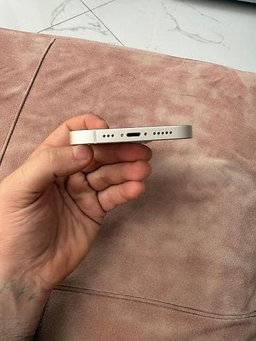 iphone adapter original: IPhone 13, Ağ, Face ID — 3