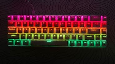 2 ci əl komputer: MageGee 65% 68key klaviatura. Az islenib, yeniden secilmir. Real — 4