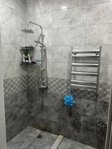 9 cu mikrorayon kiraye evler 2022: Nesimi rayonu.28 may metrosu ərazisində,2 otaqlı,tam təmirli,ysm — 10