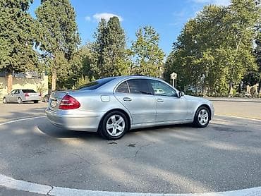 almaniya maşın satışı: Mercedes-Benz E-Class: 2.2 l | 2003 il Sedan — 5