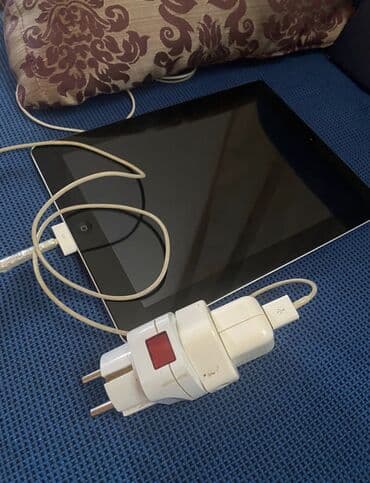 ipad 4 qiymeti: İpad 4 16gb İdeal vəziyyətdədir. Cızığı falan heçnəyi yoxdur — 8