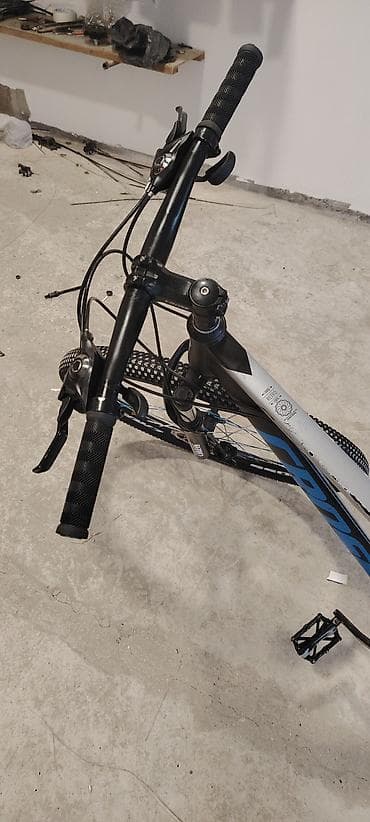 4 teker velosiped: CROSS dağ velosipedi - Çərçivə: yüngül alaşımlı, qara-mavi dizayn - — 5