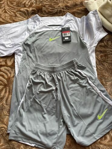 детский спортивный костюм венгрия: Мужской спортивный костюм, Nike, One size, цвет - Белый — 2