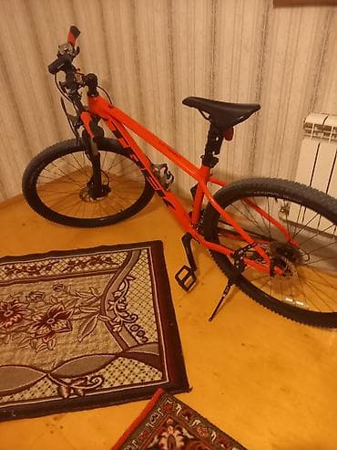 Велосипеды: Trek Marlin seriyası dağ velosipedi - Rəng: parlaq narıncı, böyük — 4