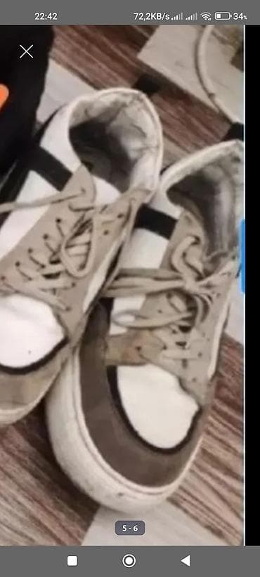 ag cins: Diqqət .QARA SAILIB. Təmiz səliqəli idman ketləri. hec nə deffekti — 6