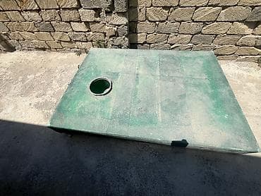 qapi demir qapi seyf qapi: Metal qapı dəsti və metal su çəni Təsvir: - Metal qapı: dəmir — 2