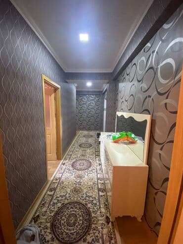 kiraye ev qarayevde: Gənclik m\s-nın düz yanında 5 mərtəbəli binanın 4-cü mərtəbəsində — 6