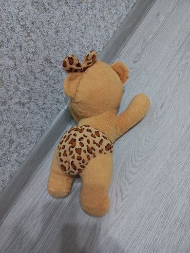 dovşan oyuncaq: Dinozavr ~35 sm Ördək ~25 sm Tovuz quşu ~ 20sm Tutuquşu ~ 20 sm — 14