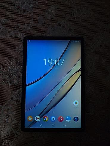 xiaomi mi 4a router: Modio planşet.Klaviatura mausu var.Uz kabrosuna kimi var.adaptorda — 3