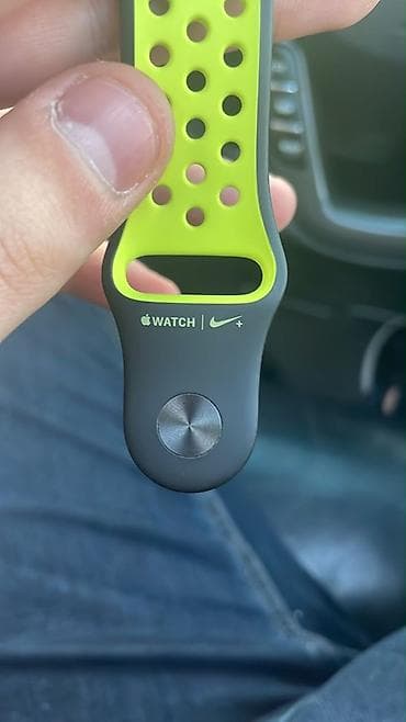 Apple Watch Nike Sport Band – qara/neon-yaşıl - Model: Apple Watch |