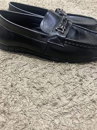 novruz bezeyi: Qara loafer ayaqqabılar - Stil: Klassik mokasin/loafer - Rəng: Qara - — 2
