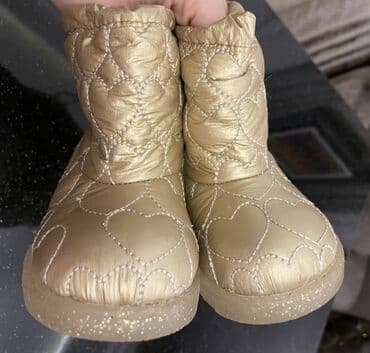 Bodi: Çəkmələr, Qız üçün, 26 — 9